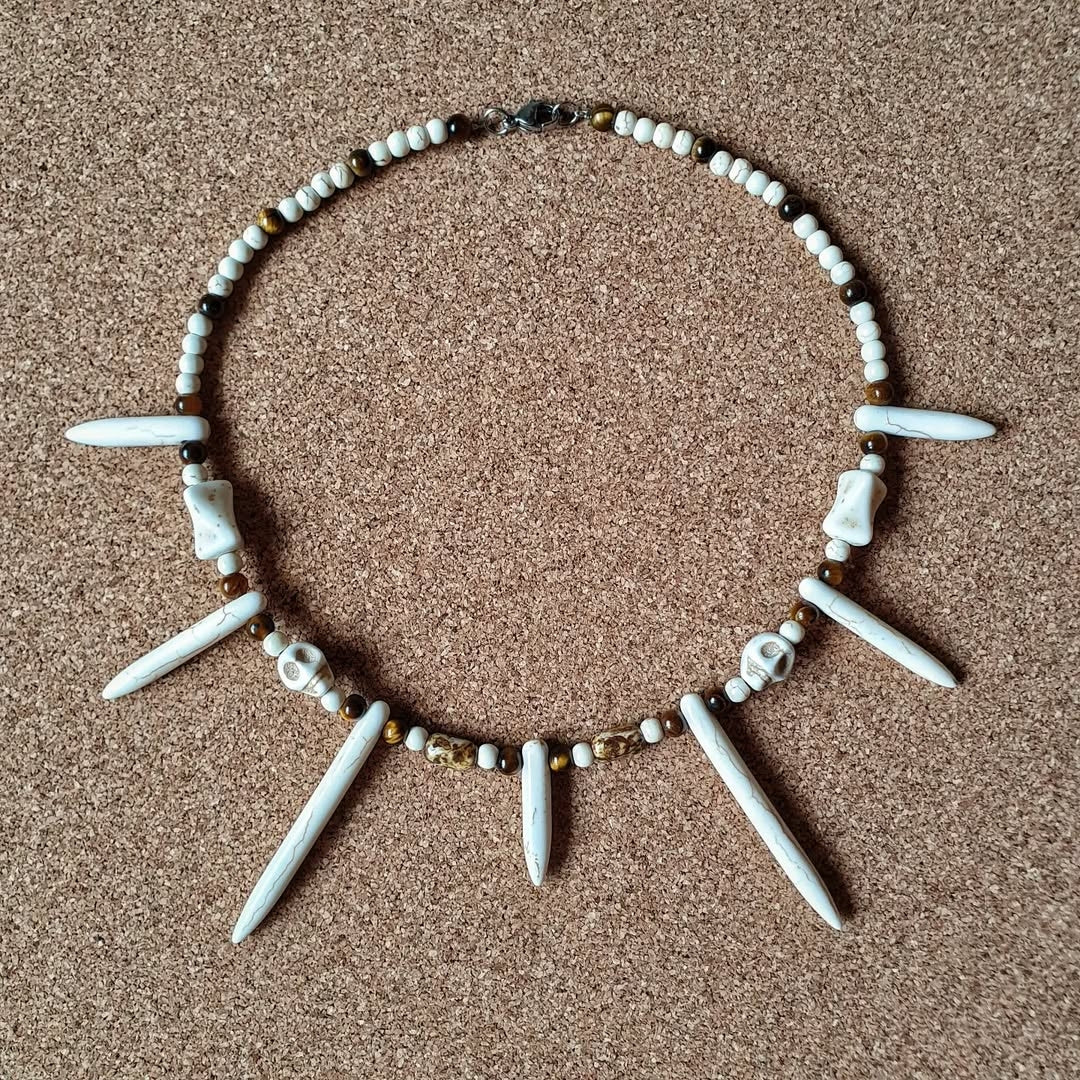 Spiky Skull - Necklace