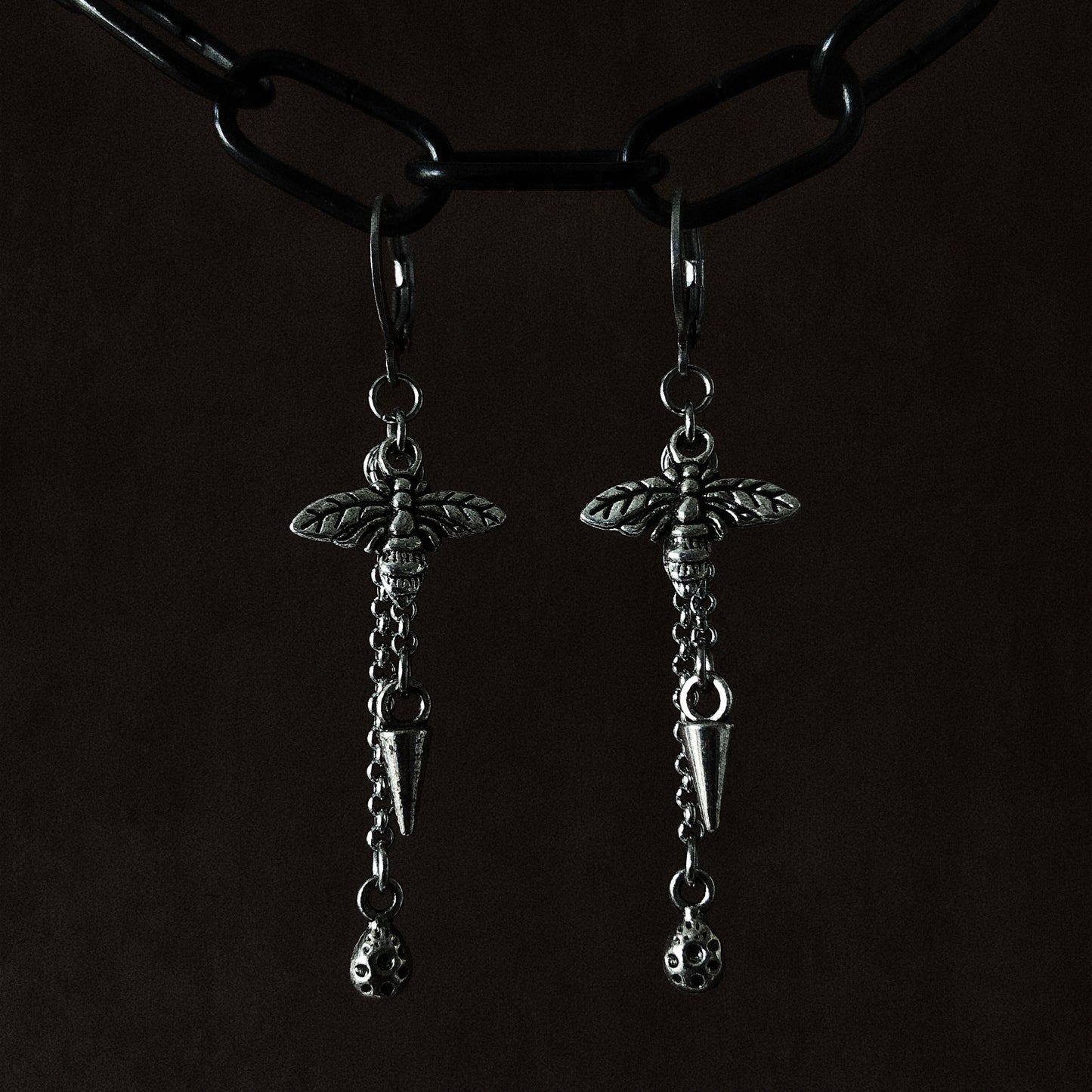 Stinger - Earrings